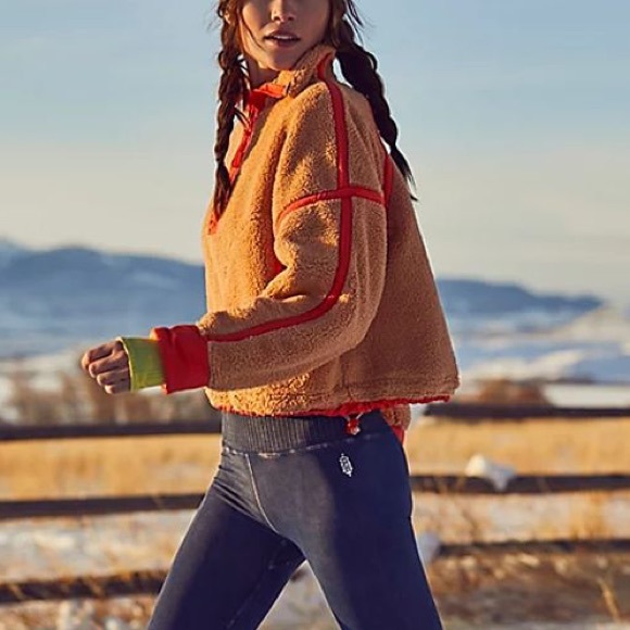 Free People Jackets & Blazers - Free People NWOT Mountain High Fleece 1/2 Zip Pullover